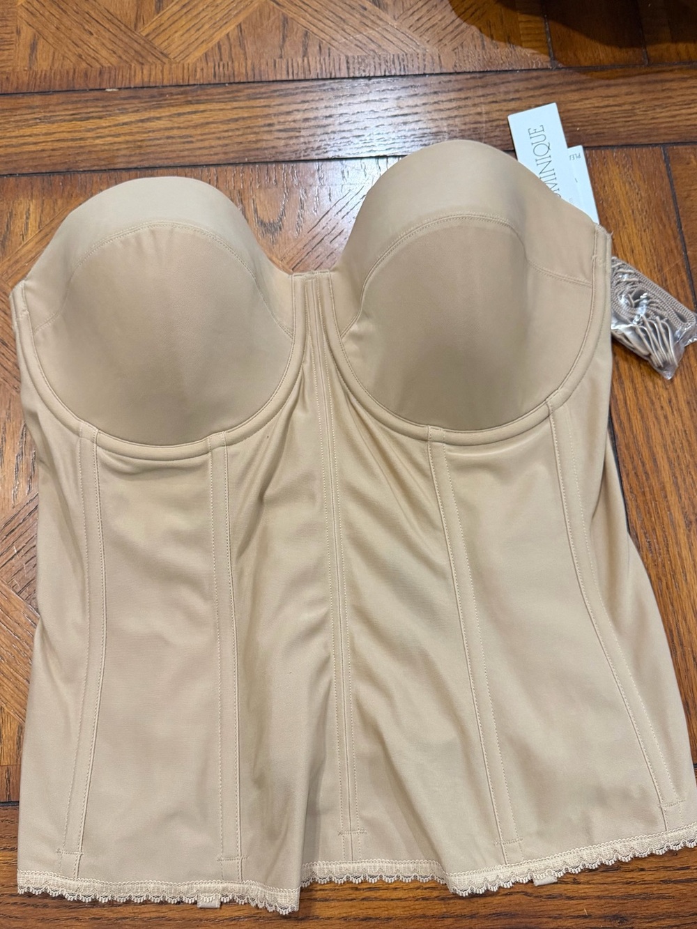 Dominique Brianna Low Back Strapless Longline Bra Size 36F - Picture 5 of 8